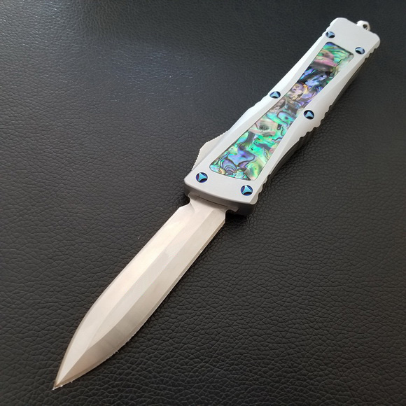 OEM BM D2 Mosaic Shell Automatic Knife Aviation Aluminum Handle Tactica Outdoor UT85 UT88 MT Mic Godfather 920 Pocket Survival Exocet Rocket
OEM BM D2 Mosaic Shell Automatic Knife Aviation Aluminum Handle Tactica Outdoor UT85 UT88 MT Mic Godfather 920 Pocket Survival Exocet Rocket