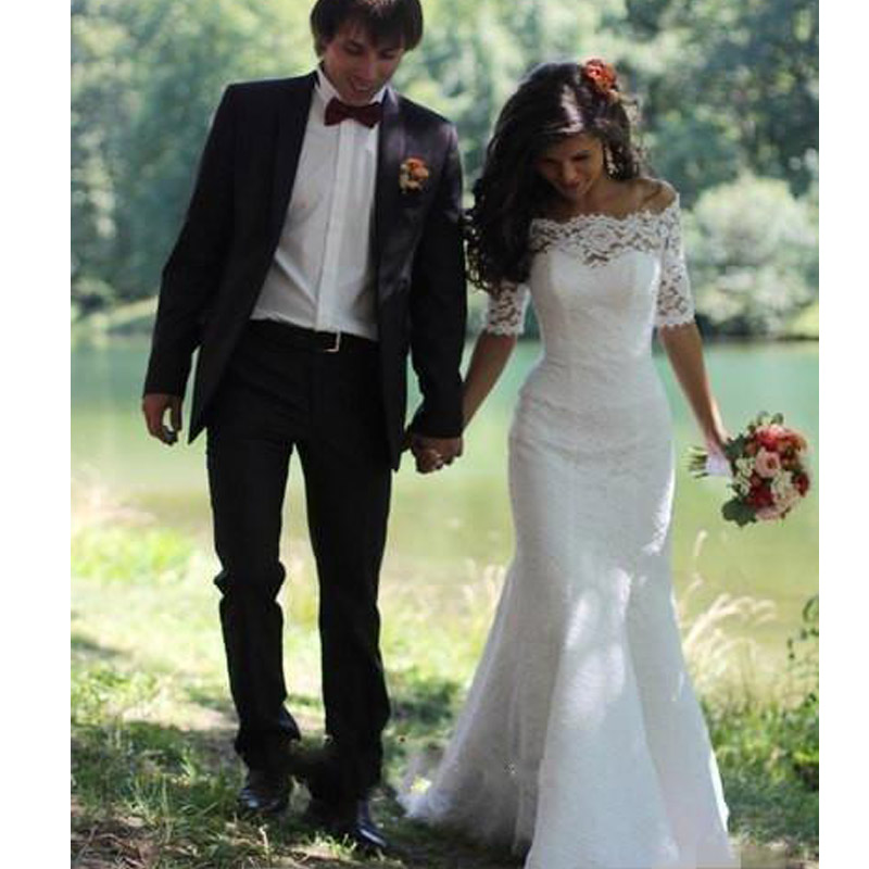 Off the Shoulder Mermaid Wedding Dresses Lace Applique Short Sleeves Sweep Train Plus Size Country Wedding Gown vestido de novia
