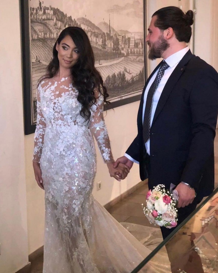 Plus Chic Mermaid Size Wedding Dresses Beaded Sheer Bateau Neck Lace Appliqued Long Sleeves Bridal Gowns Sweep Train Robe De Marie