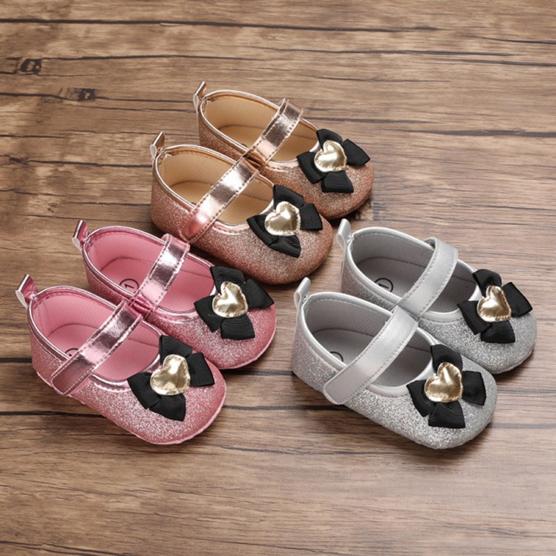 Baby Girls Shoes Love Heart-Shaped Bownot PU Leather Shoes Anti-Slip Sneakers Kids Soft Sole Toddler Princess -18M
Baby Girls Shoes Love Heart-Shaped Bownot PU Leather Shoes Anti-Slip Sneakers Kids Soft Sole Toddler Princess -18M