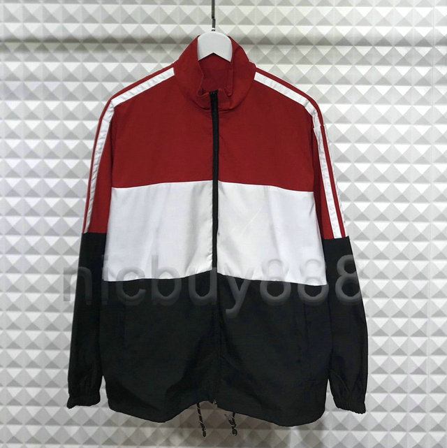 2020 fashion designer summer for mens clothing thin windbreaker letter print patchwork color mesh inside zip streetwear outwear jacket, Black;brown
2020 fashion designer summer for mens clothing thin windbreaker letter print patchwork color mesh inside zip streetwear outwear jacket, Black;brown