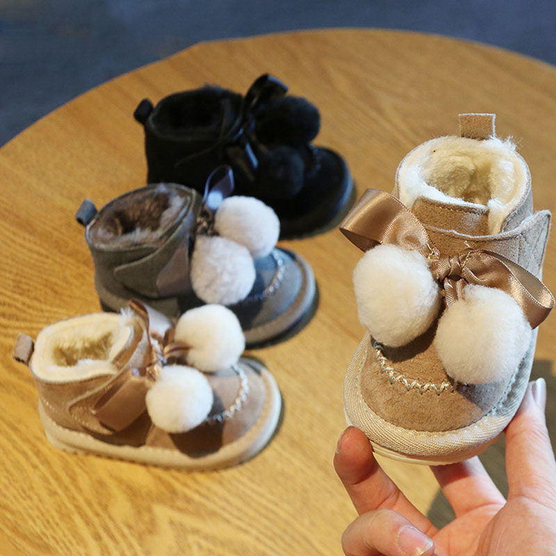 Genuine Leather baby snow boots khaki black gray cute pompom bow tie princess dress shoes for winter
Genuine Leather baby snow boots khaki black gray cute pompom bow tie princess dress shoes for winter