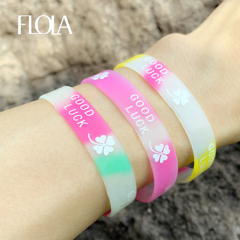 Charm Bracelets FLOLA Luminous Silicone For Women Sports Wristband Bracelet Bangles Fashion Printing Rubber Wrist Strap Jewelry Brtc36
Charm Bracelets FLOLA Luminous Silicone For Women Sports Wristband Bracelet Bangles Fashion Printing Rubber Wrist Strap Jewelry Brtc36