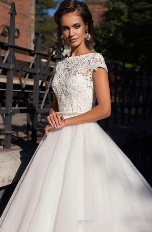 Simple Elegant Capped Sleeves Lace Wedding Dresses 2019 Summer Beach A Line Tulle Cheap Wedding Bridal Gowns Sexy Low Back