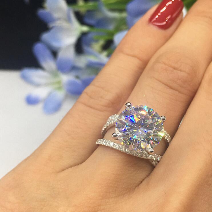 Classical Top Selling Handmade Luxury Jewelry 925 Sterling Silver Big White Topaz CZ Diamond Stone Women Wedding Engagement Band Ring Gift