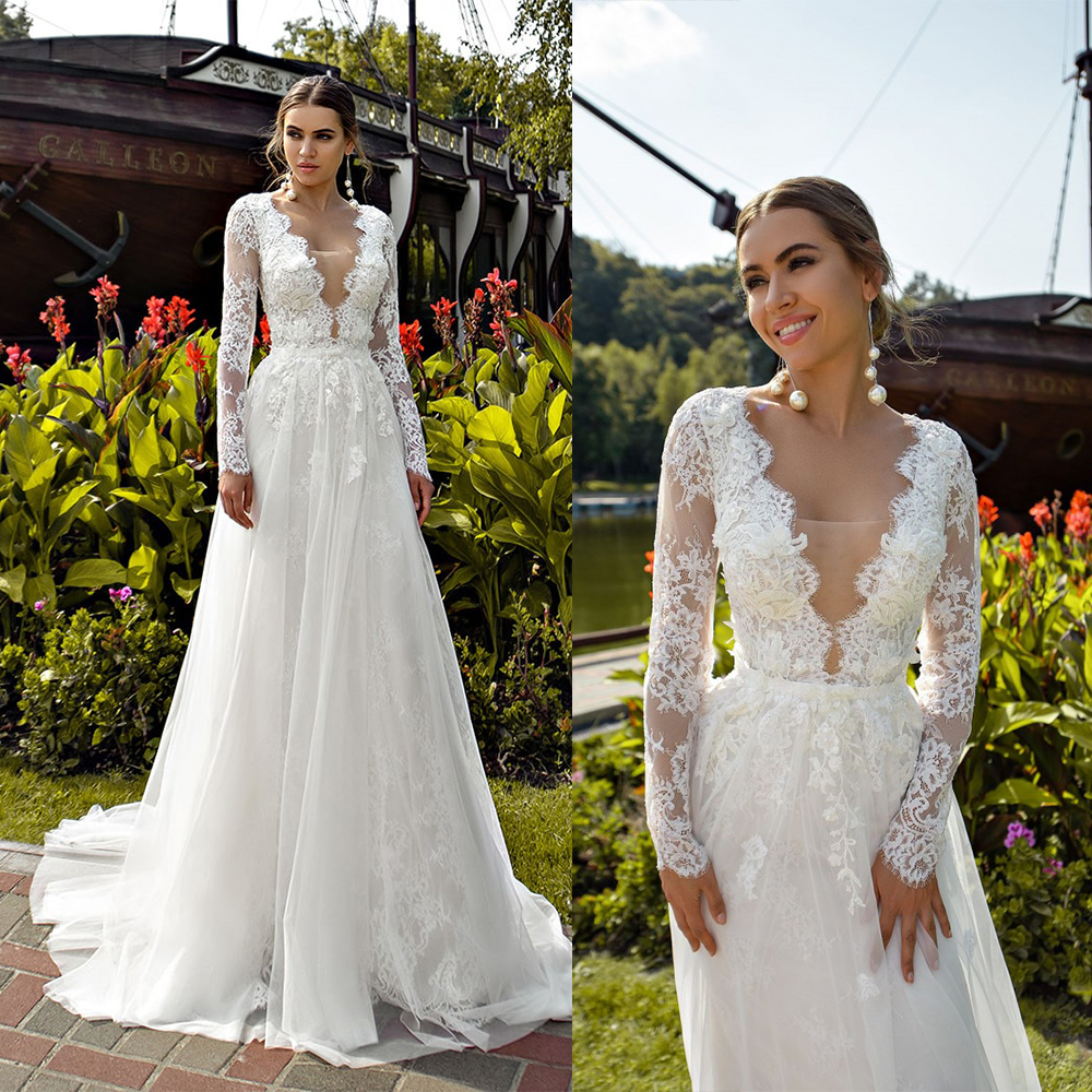 Bohemian A-line Wedding Dresses V Neck Long Sleeve Lace Appliqued Wedding Dress Backless Ruffle Sweep Train Custom Made Robes De Mariée