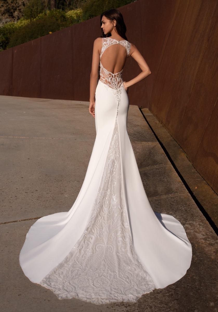 plunging v neck mermaid dresses keyhole back lace sequined beach wedding gowns with illusion details sexy robes de marie