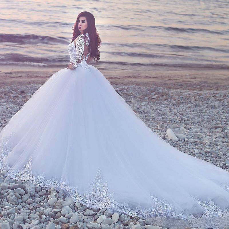 Gorgeous A Line Wedding Dresses Plus Size Lace Long Sleeve Tulle Court Train Bridal Gowns robe de mariée Beach Wedding Dress Custom Made