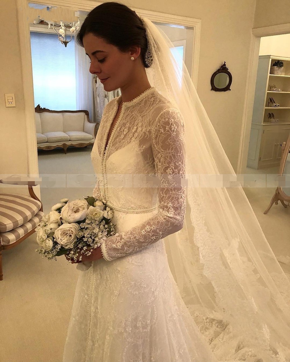 Vintage Lace Long Sleeves Mermaid Two Pieces Wedding Dresses with Detachable Skirt Coat Beaded lace Boho Arabic Wedding Dresses 2019