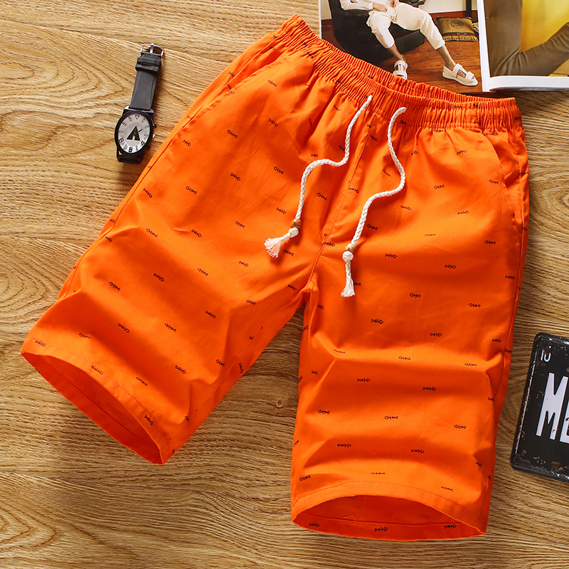 2020 summer new men's beach pants fashion trend five-point pants Korean Slim large size shorts high quality printed, Black
2020 summer new men's beach pants fashion trend five-point pants Korean Slim large size shorts high quality printed, Black