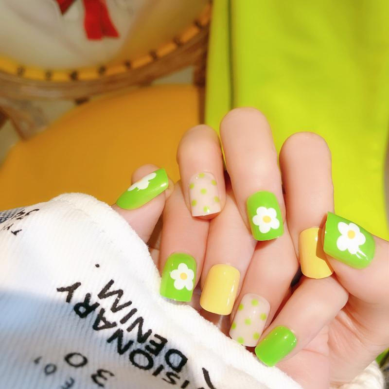Fluorescent Green 24 sheet/set Fake False Nail Tip Floret Round Cover Glue Manicure Makeup New Design Pure Art Nail Stickers S62, S62 24 sheet
Fluorescent Green 24 sheet/set Fake False Nail Tip Floret Round Cover Glue Manicure Makeup New Design Pure Art Nail Stickers S62, S62 24 sheet