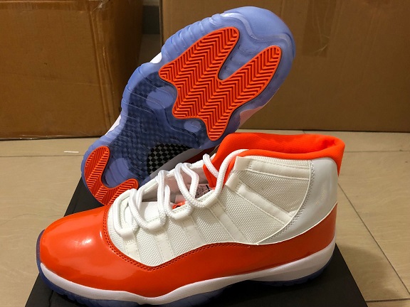 Newest High 11 Space Jam Florida Mens Outdoor Shoes Orange Trance White Black High Quality 11s Designer athletic Sneakers with box size 7~13
Newest High 11 Space Jam Florida Mens Outdoor Shoes Orange Trance White Black High Quality 11s Designer athletic Sneakers with box size 7~13