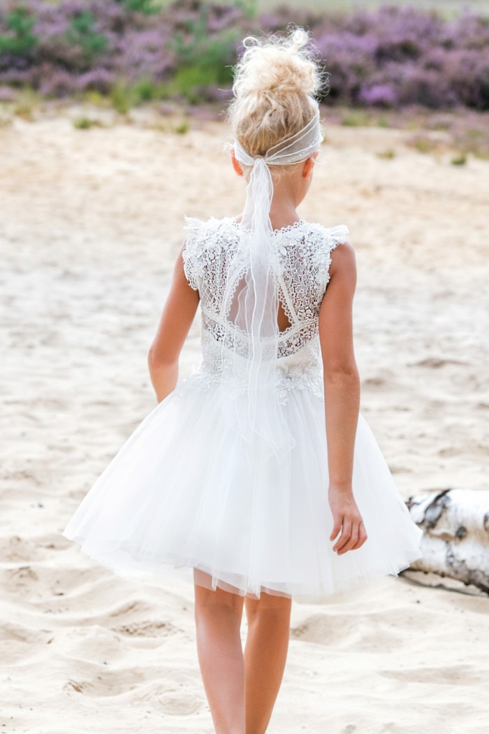 white bohemian flower girls dresses jewel neck lace kids wear knee length girls pageant gowns backless appliqued girl dress