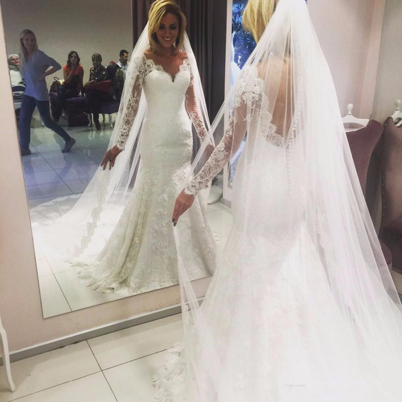 Vintage Long Sleeves Lace Mermaid Wedding Dresses 2020 with Seqiuns Appliques Court Train V Neck Tulle Wedding Bridal Gowns, Red
Vintage Long Sleeves Lace Mermaid Wedding Dresses 2020 with Seqiuns Appliques Court Train V Neck Tulle Wedding Bridal Gowns, Red