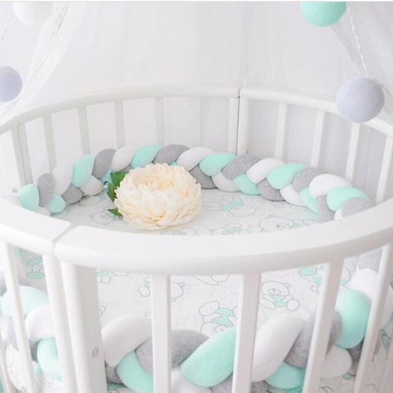 Colorful Knot Soft Baby Pillow Bumper Braided Crib Pillow Baby Bed Decoration Cushion Protector Pillows Infant Room Decorative 240422