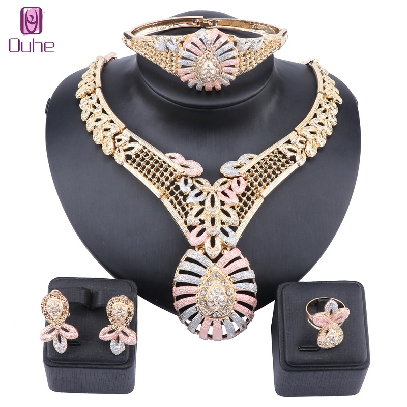 Wedding Dress Costume Women Party Gold Colorful Crystal Necklace Bracelet Earrings Ring Holiday Wedding Jewelry Sets, Slivery;golden
Wedding Dress Costume Women Party Gold Colorful Crystal Necklace Bracelet Earrings Ring Holiday Wedding Jewelry Sets, Slivery;golden