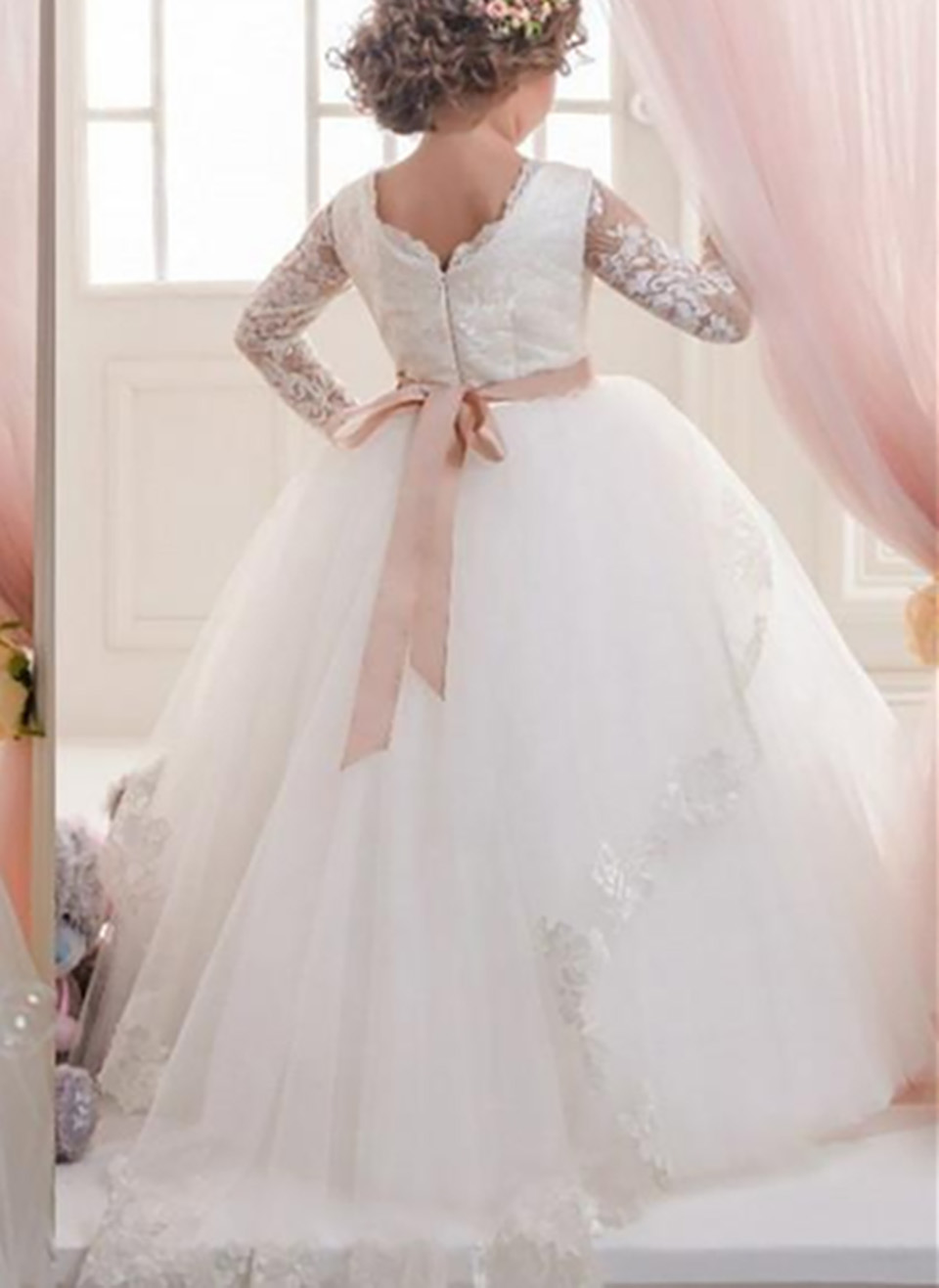 Flower Girl Dresses Long Sleeves Lace Applique Tulle Fluffy Pageant Formal Birthday Princess First Holy Communion Dresses
