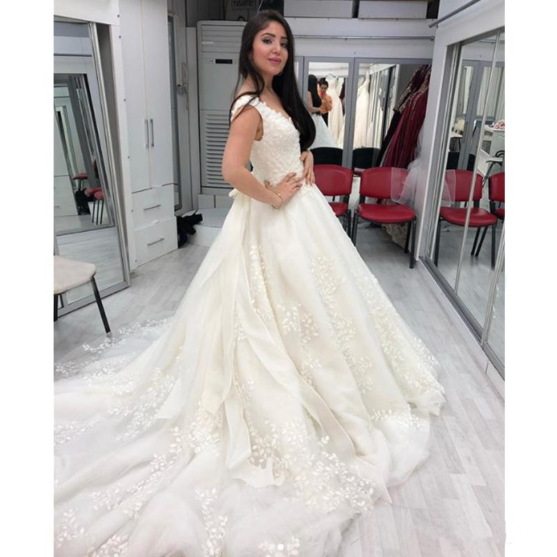 elegant v neck wedding dresses lace appliques backless sweep train bridal gowns with bow country plus size wedding dress