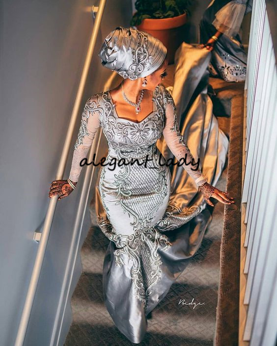 Silver Luxury Mermaid Wedding Dresses 2020 Modern African Nigerian Aso Ebi Lace Applique Long Sleeve Bride Temple Wedding gown