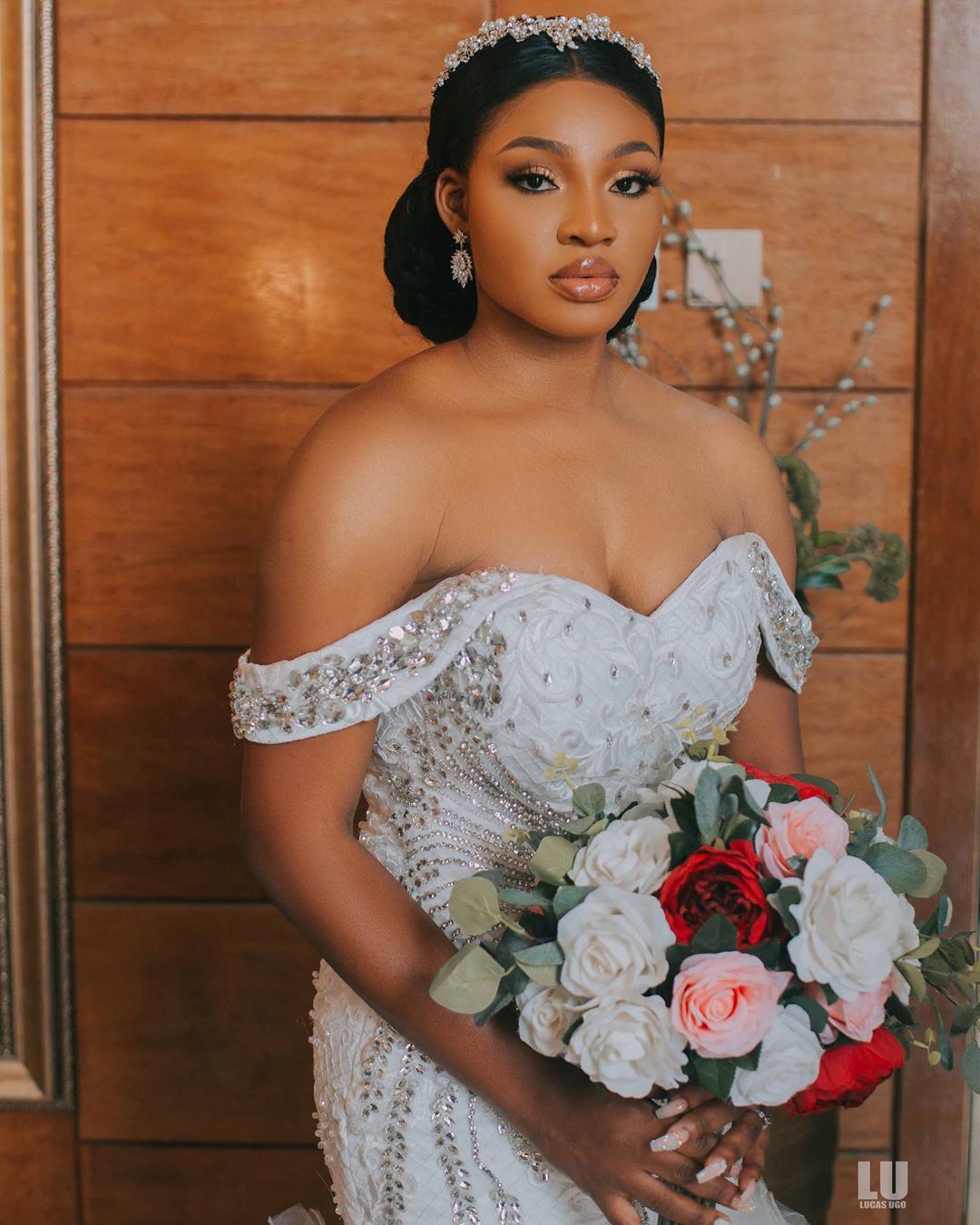 2020 Arabic Aso Ebi Plus Size Luxurious Crystals Lace Wedding Dresses Mermaid Sexy Bridal Dresses Vintage Organza Wedding Gowns ZJ443