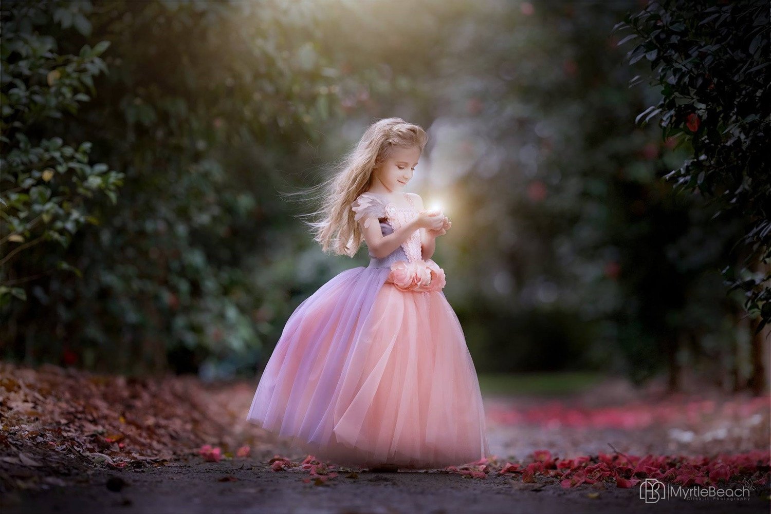 2019 Rainbow First Holy Communion Dresses Lace Handmade Flower Little Flower Girl Dress Pearls Feather Birthday Party Girls Pageant Gowns