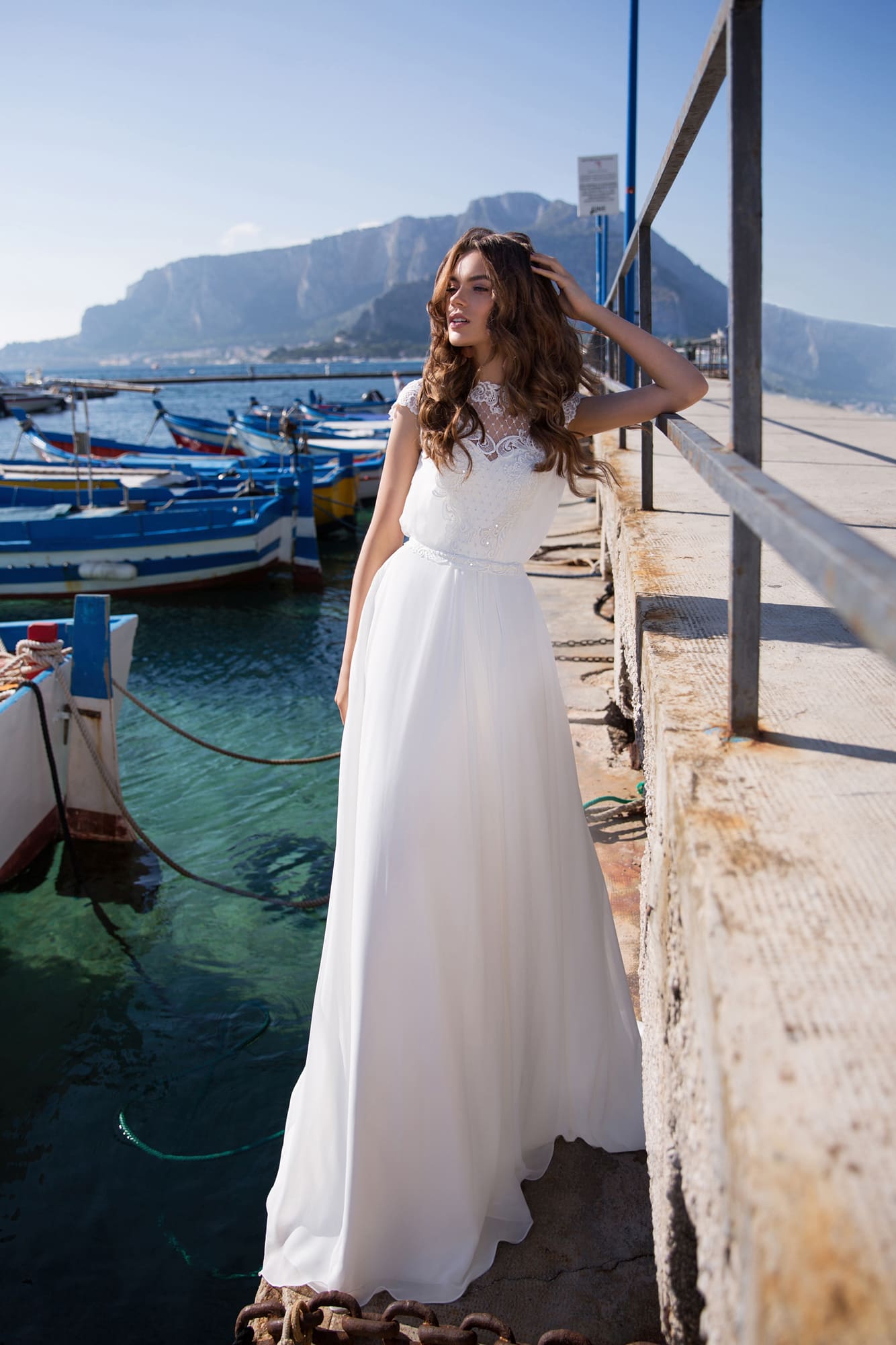 Lussanobridal Beach Wedding Dresses Jewel Neck Sleeveless Chiffon Bridal Gowns Lace up Back Boho Plus Size Wedding Dress vestido de novia