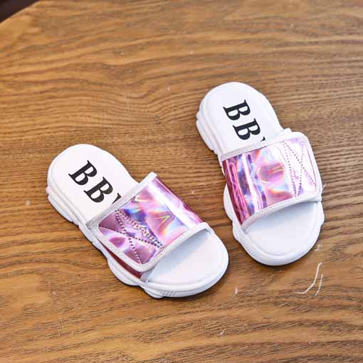 Girls Fashion Slippers Children Soft Bottom Slippers Kids Solid Color Patent Leather Slipper 2020 Summer New Style Outwear Sandals New, Silver
Girls Fashion Slippers Children Soft Bottom Slippers Kids Solid Color Patent Leather Slipper 2020 Summer New Style Outwear Sandals New, Silver