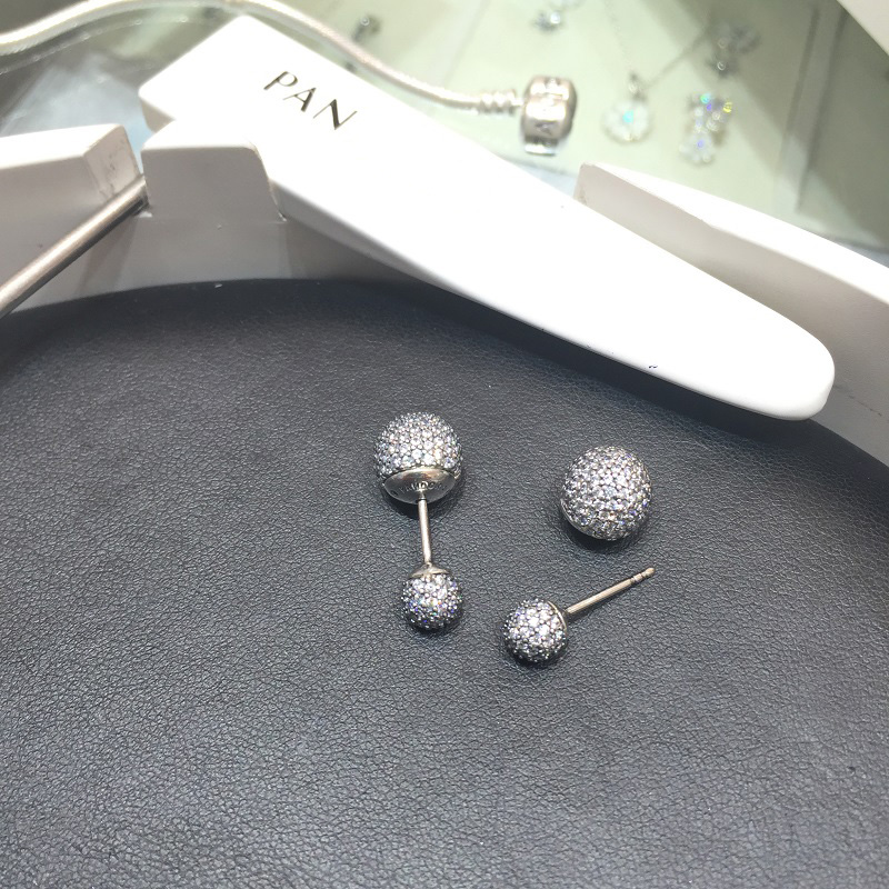 New ball studs for Pandora 925 sterling silver CZ diamond jewelry with original box ladies elegant earrings gift
New ball studs for Pandora 925 sterling silver CZ diamond jewelry with original box ladies elegant earrings gift
