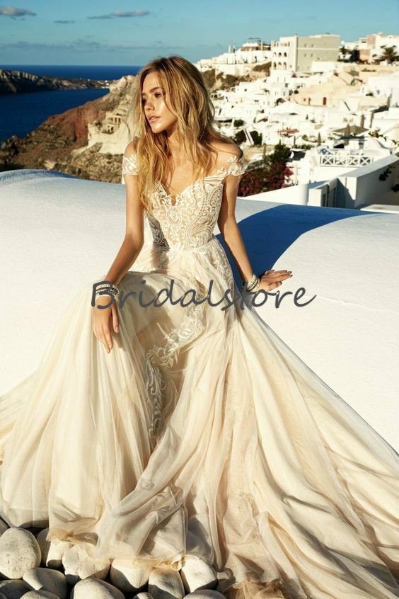 Fairy Tale Champagne Beach Wedding Dresses Destination Off The Shoulder Lace Boho Cheap Bohemian Wedding Dress 2019 Robes de mariée bohème