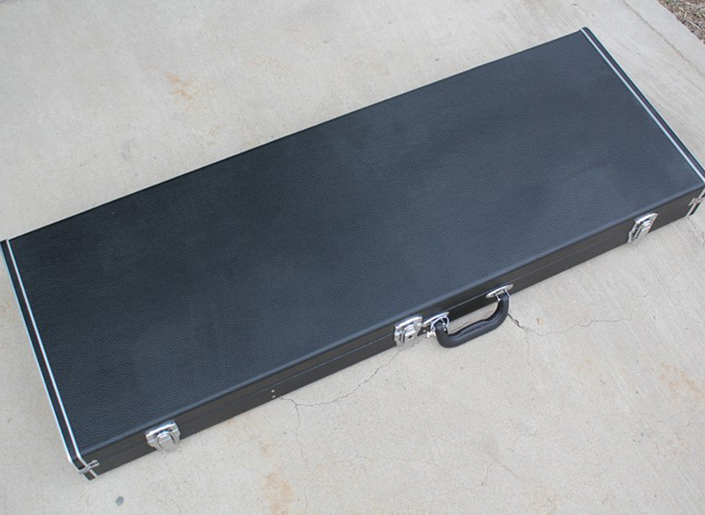 Universal Black Rectangular Electric Guitar/Bass Hardcase,Size/Logo/Color Can Be Customized as Required
Universal Black Rectangular Electric Guitar/Bass Hardcase,Size/Logo/Color Can Be Customized as Required