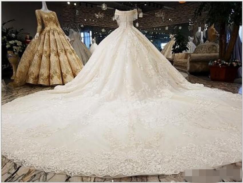 Ball Dresses Beaded Tassle Elegant Off the Shoulder Embroidery Lace Applique Tulle Beading Wedding Bridal Gown