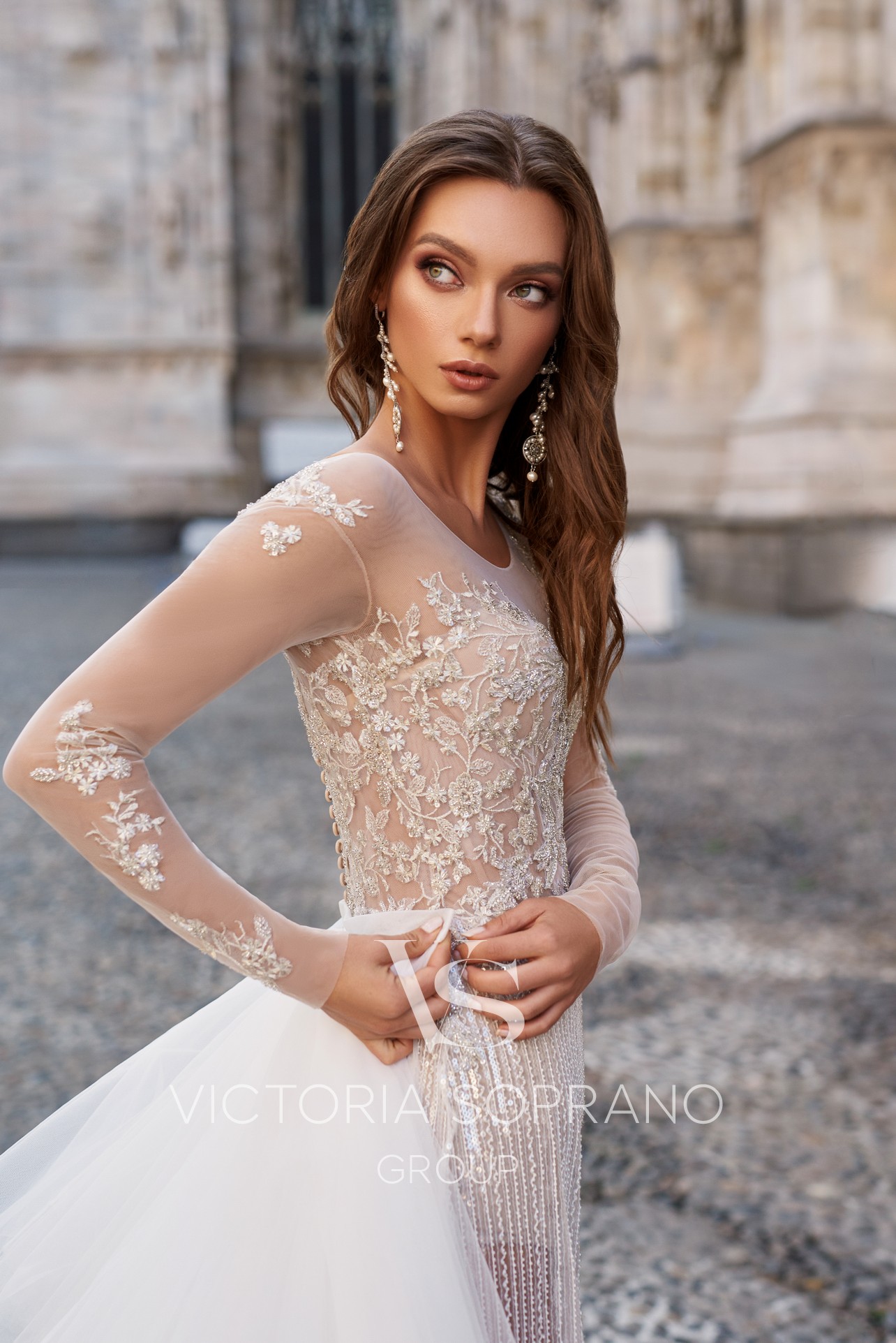 wedding jumpsuit with detachable train lace apliques sequins country beach wedding dress custom made long sleeve robes de marie