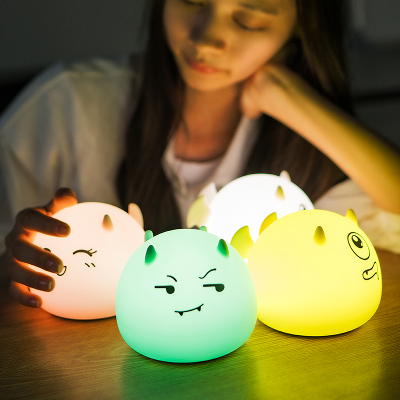 Cartoon Little Devil Night Lights Silicone Touch Pat Lamp USB Charging LED Bedroom Bedside Light Energy Saving Night Lamp
Cartoon Little Devil Night Lights Silicone Touch Pat Lamp USB Charging LED Bedroom Bedside Light Energy Saving Night Lamp