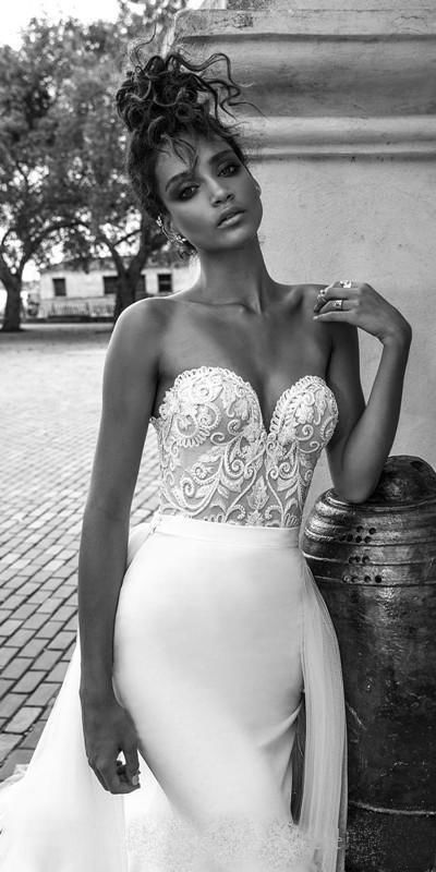 Julie Vino Mermaid Wedding Dresses With Detachable Train 2019 Sweetheart Lace Applique Bridal Gowns robe de mariée Sexy Beach Wedding Dress