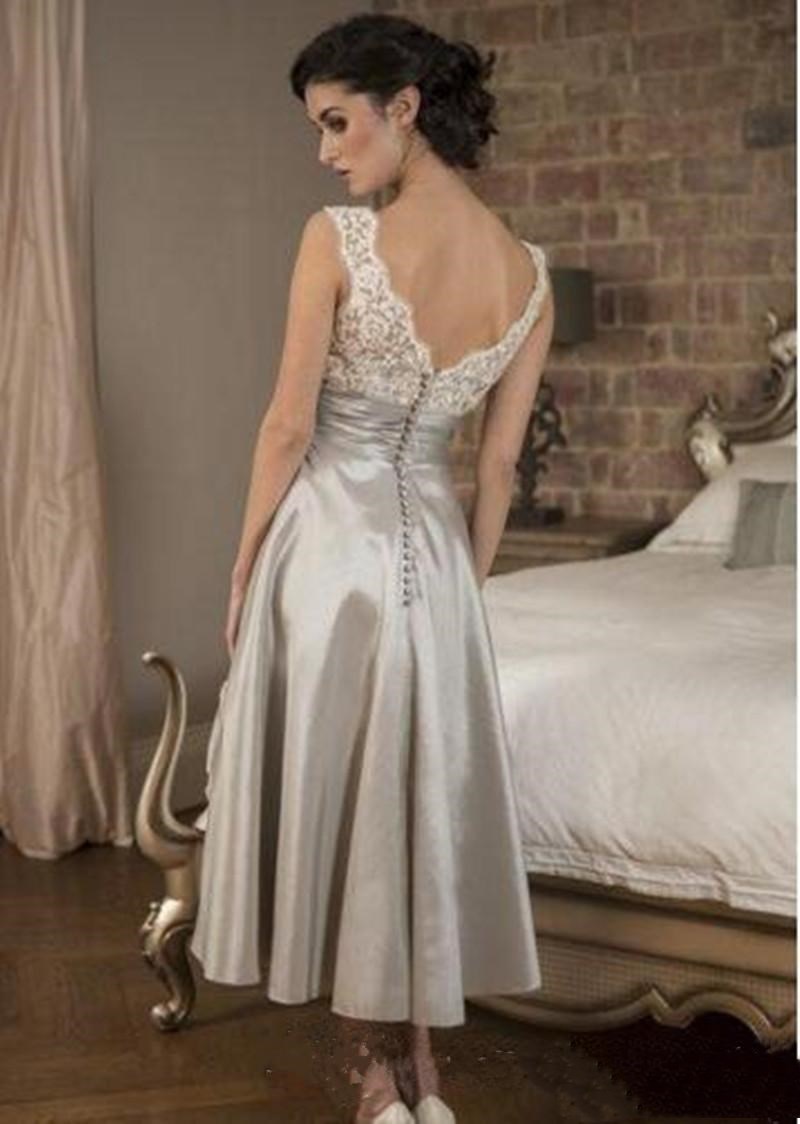 Vintage Mother Of the Bride Dresses Cheap Lace And Satin V Neck Tea Length Mother Formal Party evening Gowns, Daffodil
Vintage Mother Of the Bride Dresses Cheap Lace And Satin V Neck Tea Length Mother Formal Party evening Gowns, Daffodil