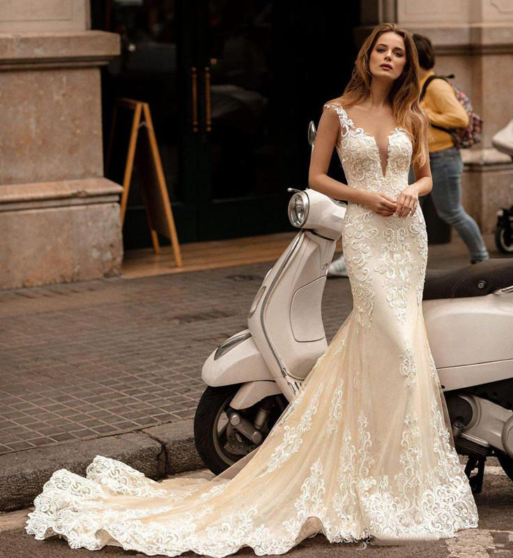 Champagne Ivory Mermaid Wedding Dresses with Cape 2020 Berta Sheer O-neck Lace Applique Covered Back Trumpet Bride Gown Vestidos De Novia
