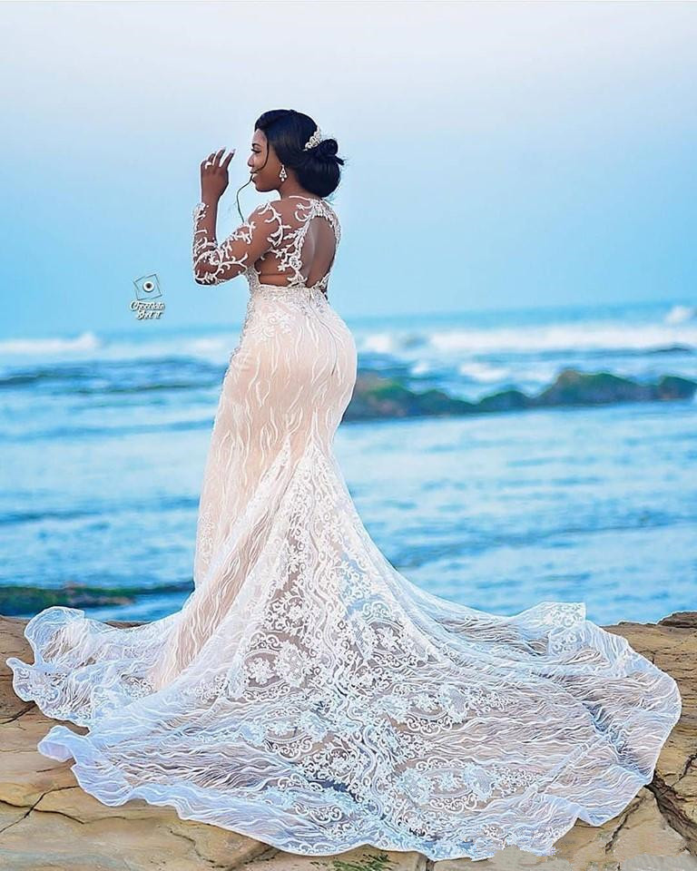 Plus Size Long Sleeve Beach Wedding Dresses 2020 Jewel Neck Lace Applique African Sheer Neck Mermaid Bride Garden Wedding Reception Gown