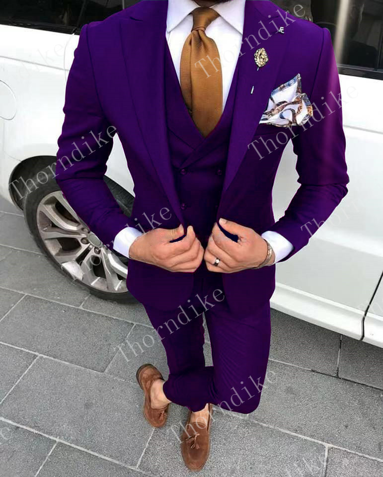 High Quality One Button Purple Groom Tuxedos Peak Lapel Men Suits Wedding/Prom/Dinner Best Man Blazer (Jacket+Pants+Vest+Tie)
High Quality One Button Purple Groom Tuxedos Peak Lapel Men Suits Wedding/Prom/Dinner Best Man Blazer (Jacket+Pants+Vest+Tie)
