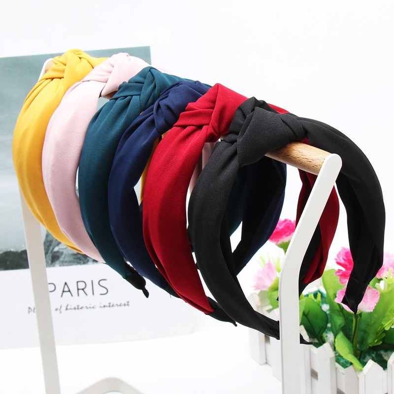 Summer Headband for Women Wide Knotted Headbands Twist Turban Headwrap Elastic Hair Band Fashion Hair Accessories for Women Girls Children
Summer Headband for Women Wide Knotted Headbands Twist Turban Headwrap Elastic Hair Band Fashion Hair Accessories for Women Girls Children
