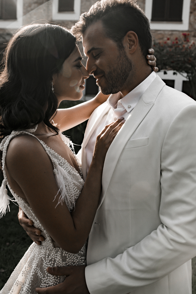 Bohemian Newest Wedding Dresse 2020 Tassel A Line Beach Bridal Gowns Deep V Neck Lace Appliqued Country Garden Robes De Mariée