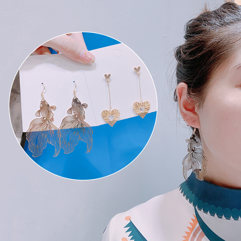 Dangle & Chandelier 1 Pair Chinese Style Vintage Gold Fish Earrings Jewelry Accessories For Women AC889 
Dangle & Chandelier 1 Pair Chinese Style Vintage Gold Fish Earrings Jewelry Accessories For Women AC889