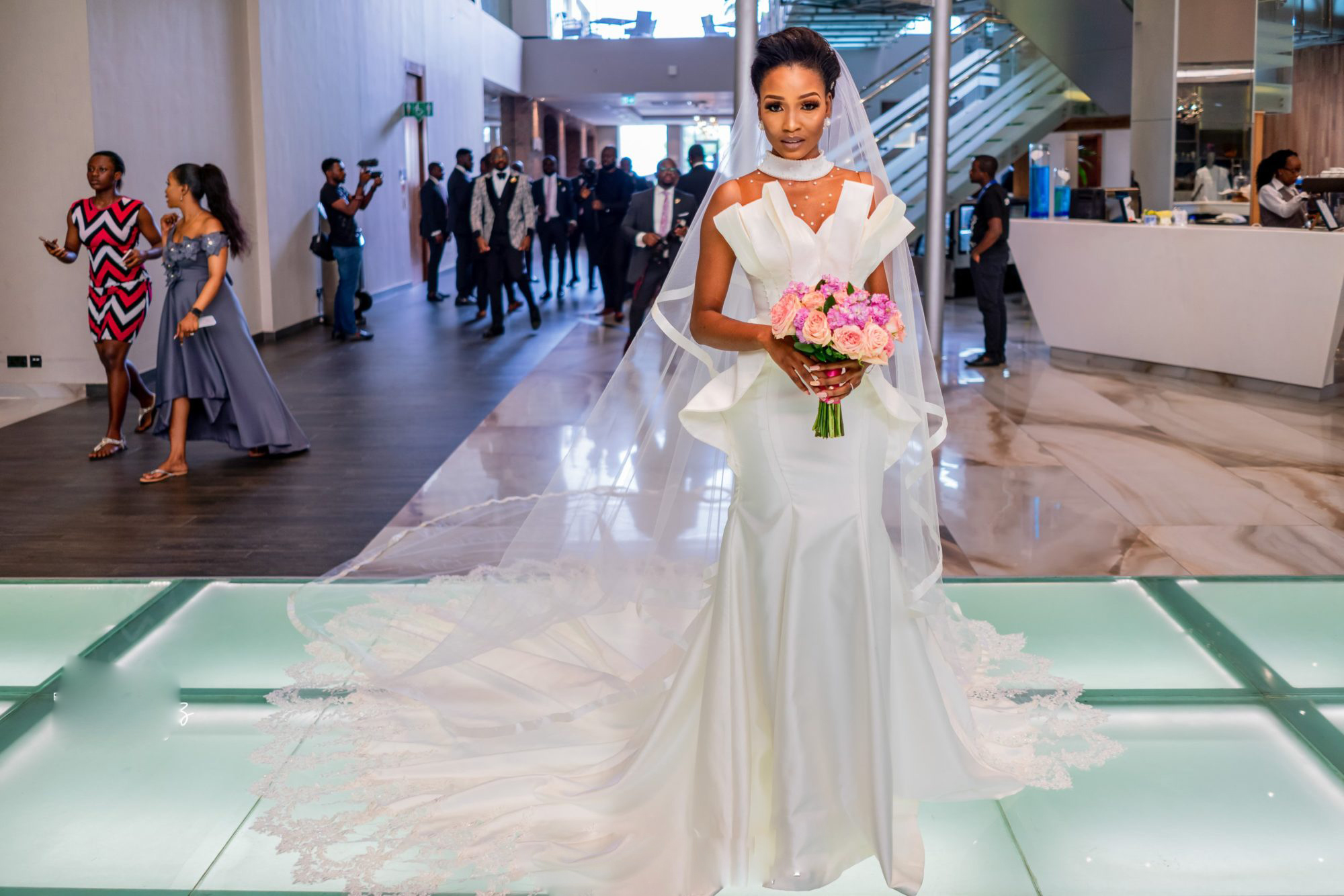 white wedding dresses high neck sleeveless satin bridal gowns lace sweep train mermaid wedding dress cheap