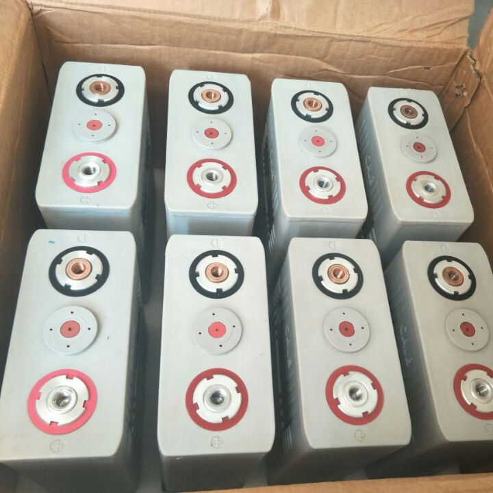 Brand New LiFePO4 Battery 3.2V 100Ah Solar Cell Battery