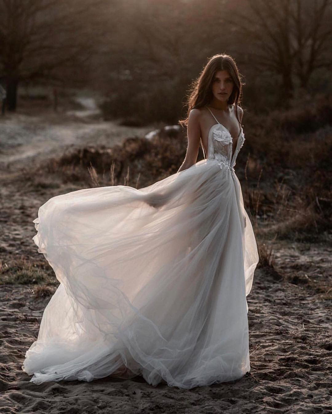 robes de marie bohme wedding dresses spaghetti appliqued tulle bohemian bridal gowns sweep train wedding dress cheap