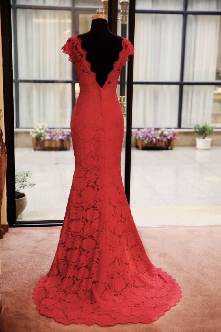 Deep V-Back Lace Mermaid Evening Dress Side Split Sweep Train Evening Gowns