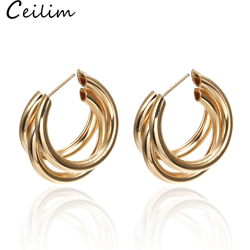 Trendy Simple Design Round Shape Hoop Earrings Metal Wind Letter C-Shape Earrings For Women Silver Gold Bridal Fashion Jewelry Wholesale, Golden;silver
Trendy Simple Design Round Shape Hoop Earrings Metal Wind Letter C-Shape Earrings For Women Silver Gold Bridal Fashion Jewelry Wholesale, Golden;silver