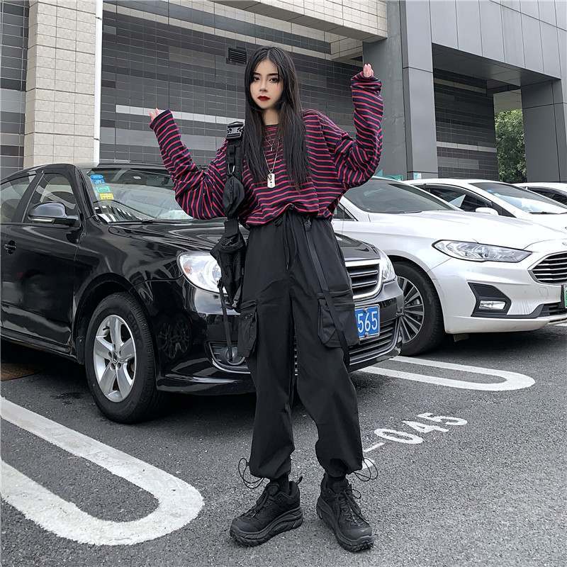 Harajuku Korean Spring autumn new student cargo pants Causal loose Slim fit Black hip-hop beam feet Pocket long pants womens
Harajuku Korean Spring autumn new student cargo pants Causal loose Slim fit Black hip-hop beam feet Pocket long pants womens