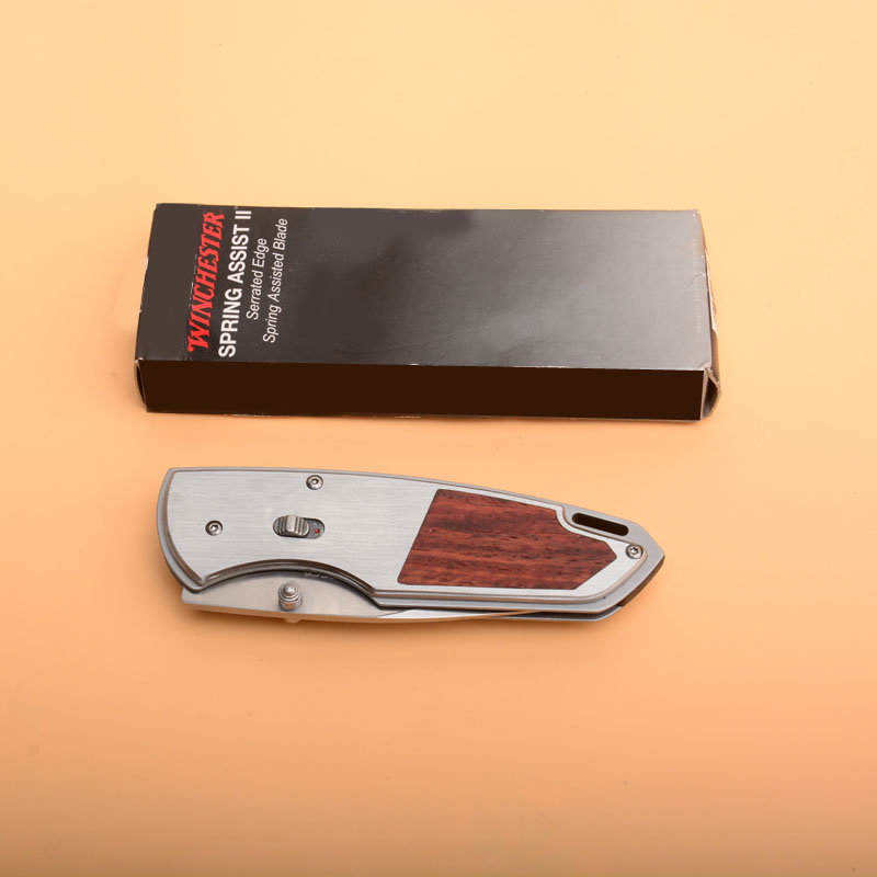 High Quality Survival Folder Knife 440C Half Serrated Satin Blade Wood + Steel Handle EDC Pocket Folding Knives