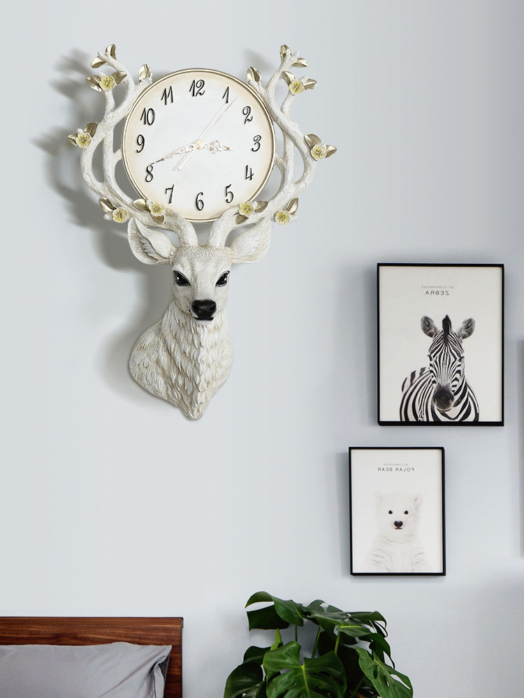 Nordic Minimalist Wall Clock Deer Mute Living Room Clock Personality Creative Fashion Wall Watch Modern Decoration DD6WC
Nordic Minimalist Wall Clock Deer Mute Living Room Clock Personality Creative Fashion Wall Watch Modern Decoration DD6WC