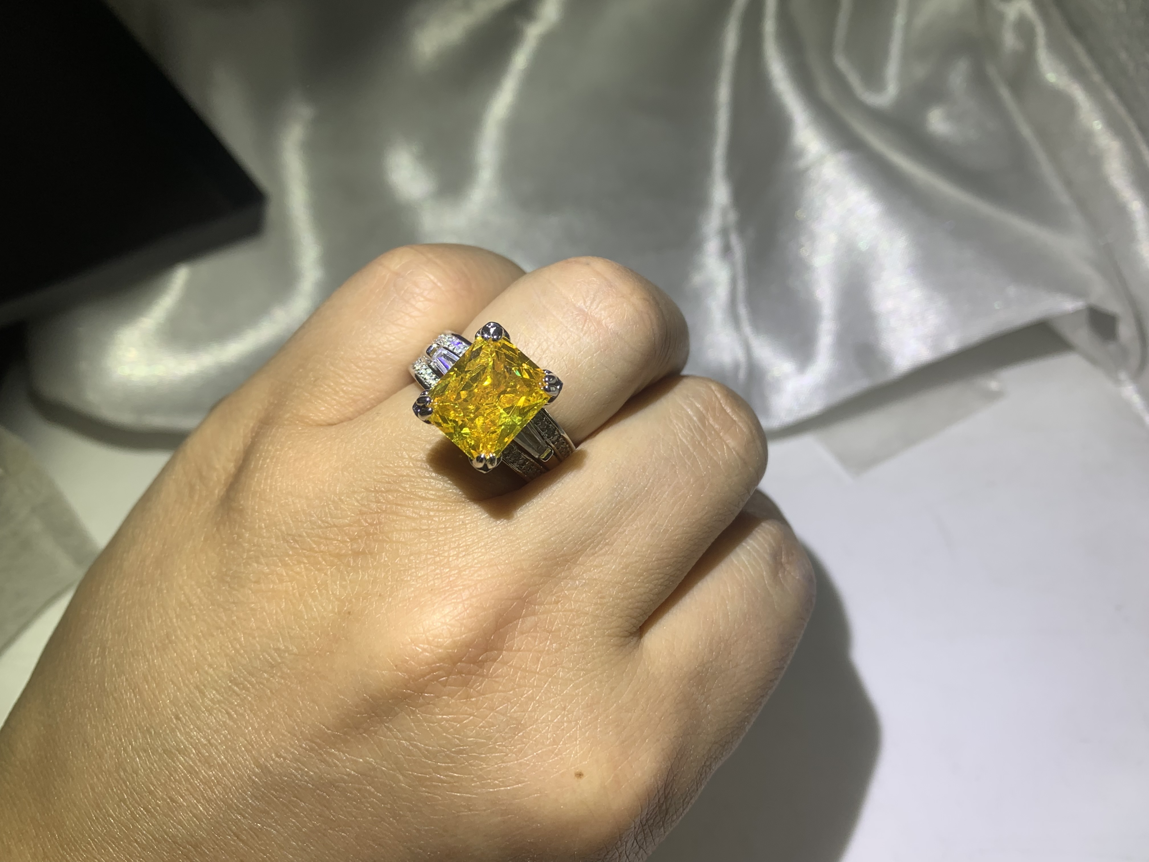 Victoria Classical Jewelry 925 Sterling Silver Princess Cut Yellow Topaz CZ Diamond Eiffel Tower Promise Women Wedding Engagement Band Ring